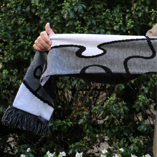 Wikipedia Black Scarf (Unisex)